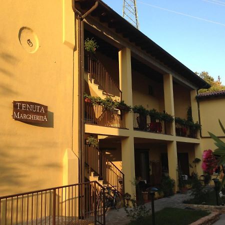 Tenuta Margherita Affittacamere Salò Esterno foto